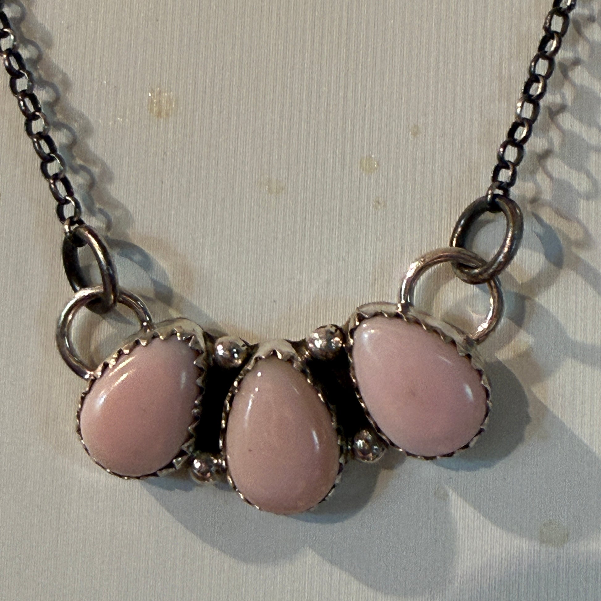 Pink Queen Conch Navajo Handmade Signed B Necklace in Sterling Silver,  16 Inch Wild West Boho
