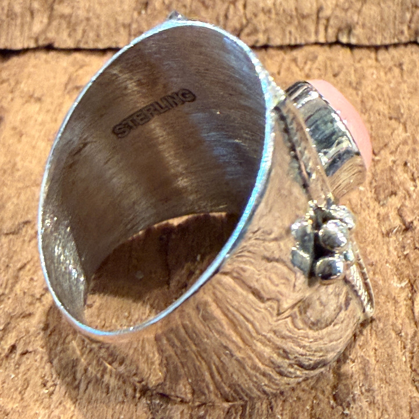 Queen Pink Conch Gemstone Wide Band Ring Size 8.5 In Sterling Silver Wild West Boho