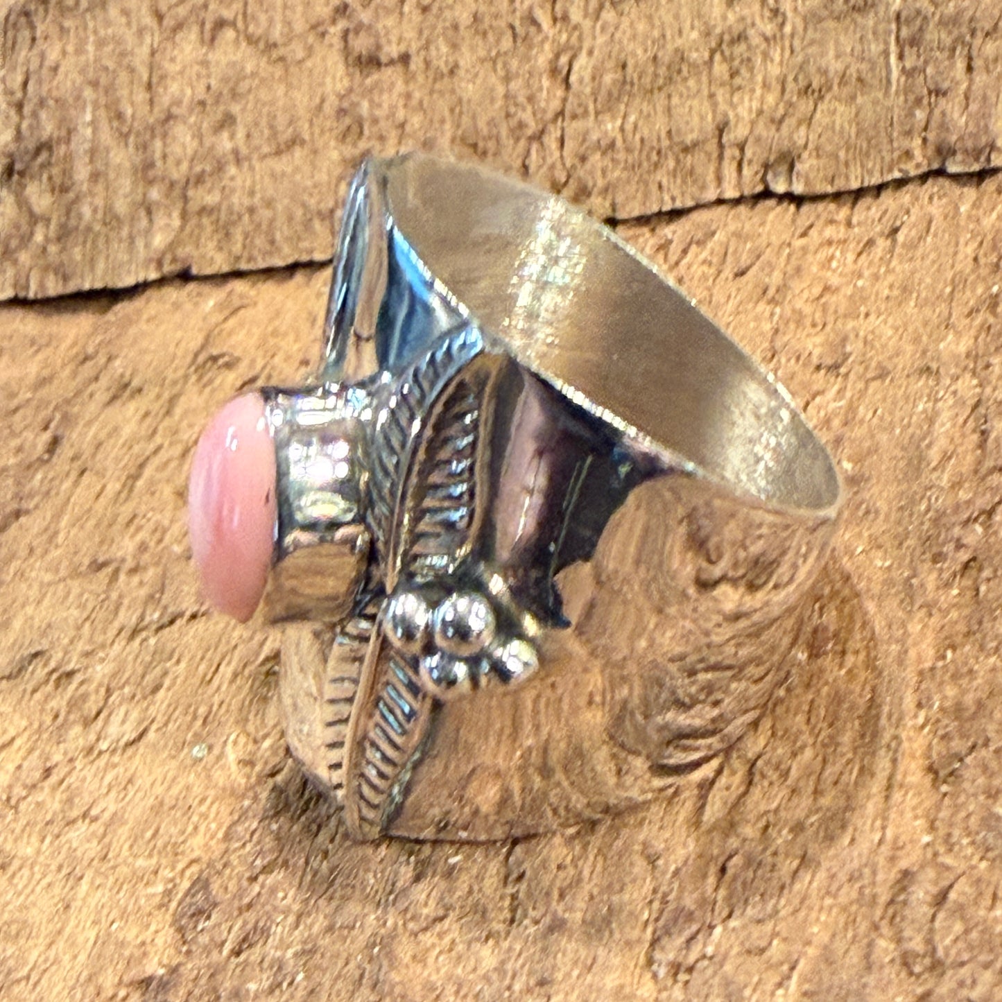Queen Pink Conch Gemstone Wide Band Ring Size 8.5 In Sterling Silver Wild West Boho
