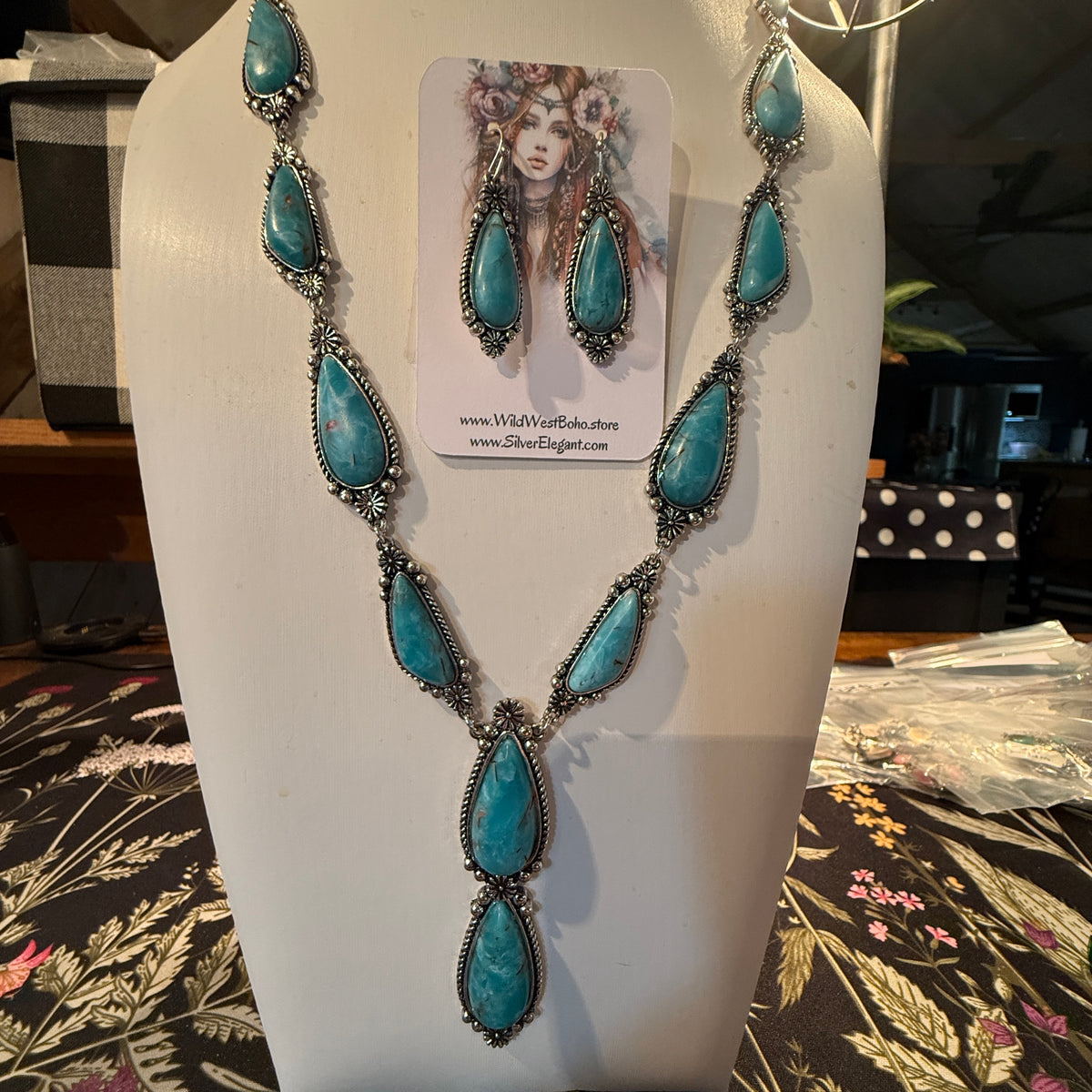 Handcrafted Turquoise Teardrop Silver Plated Lariat Necklace And Earrings Set, 30 Inches Wild West Boho