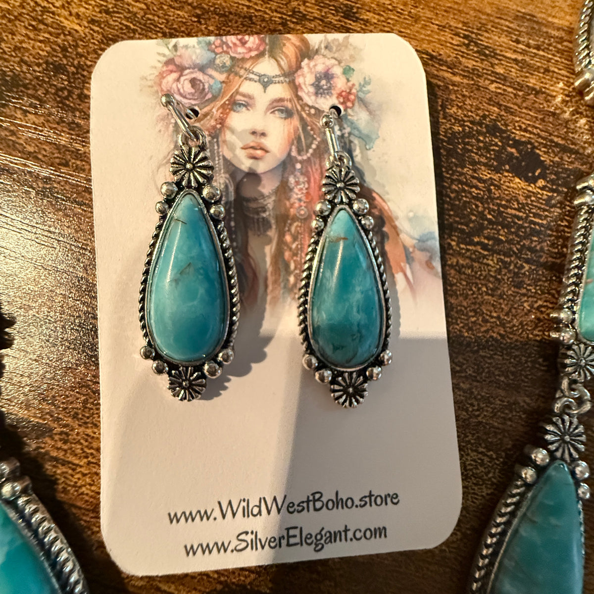Handcrafted Turquoise Teardrop Silver Plated Lariat Necklace And Earrings Set, 30 Inches Wild West Boho