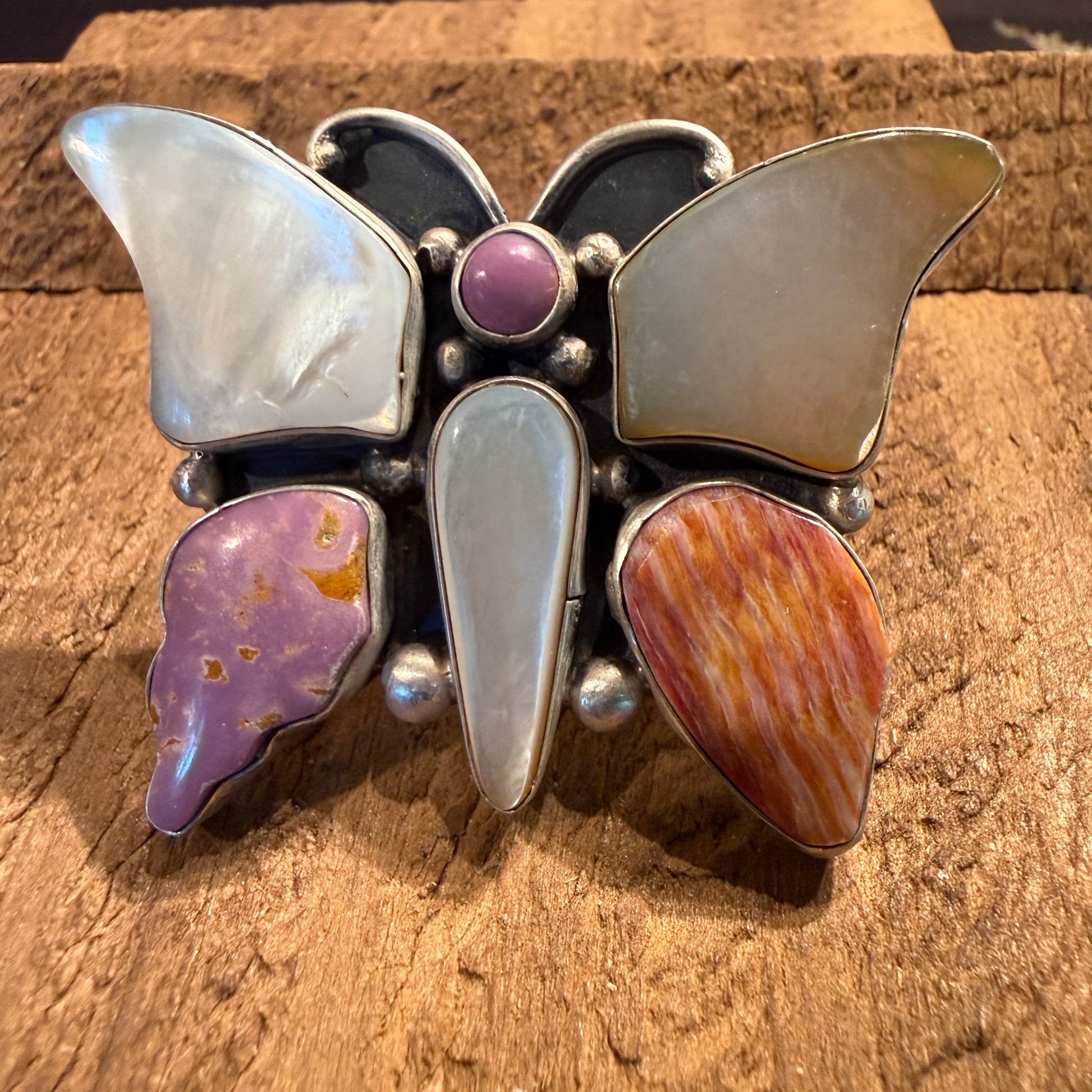 Native Handmade Sheila Belone Mother of Pearl and Spiny Butterfly Ring Size 9 Wild West Boho
