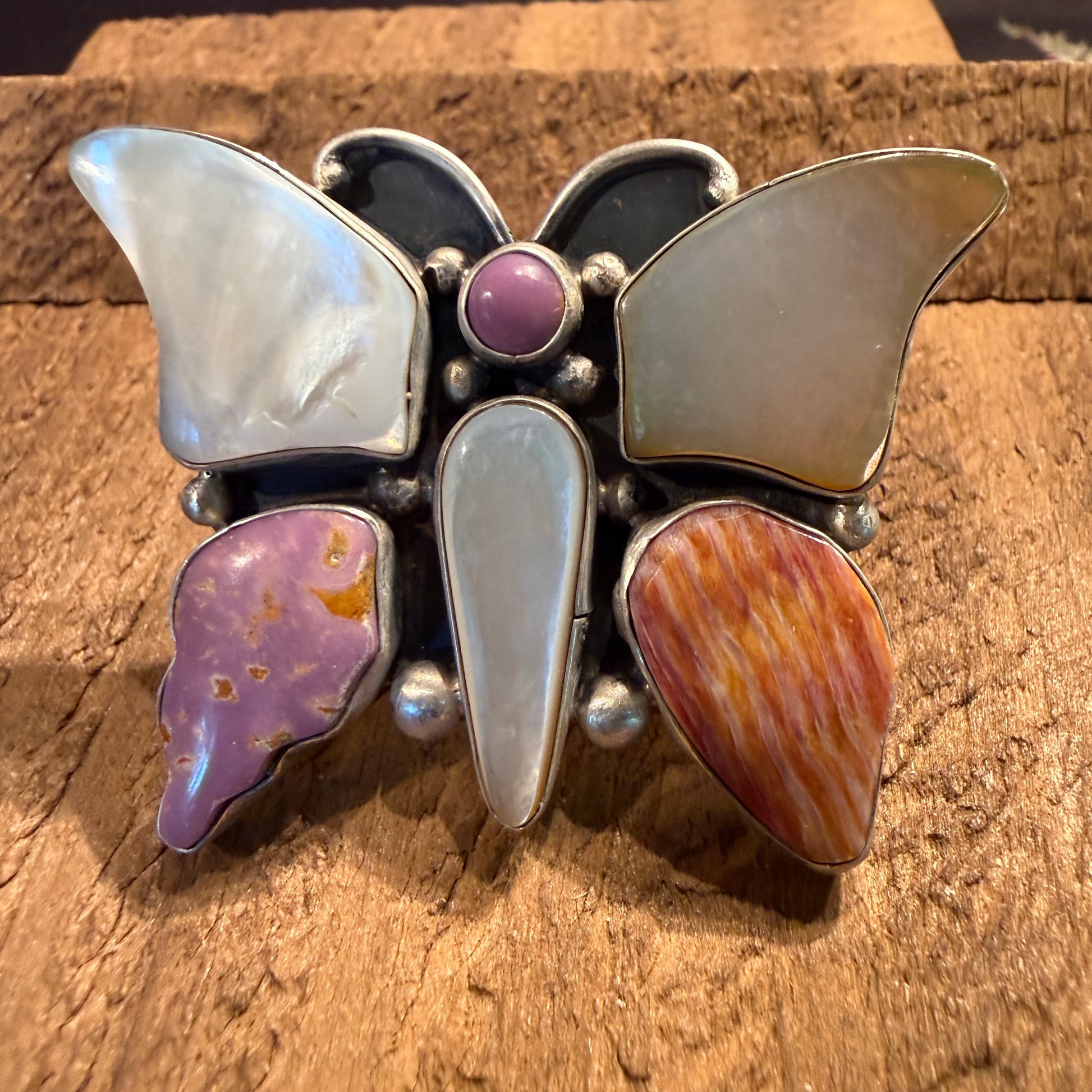 Native Handmade Sheila Belone Mother of Pearl and Spiny Butterfly Ring Size 9 Wild West Boho
