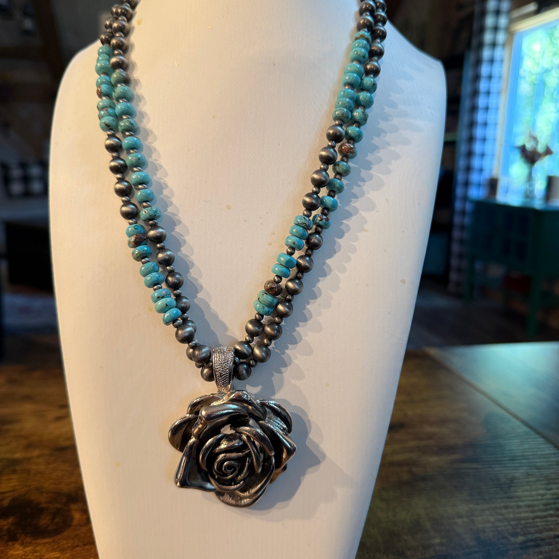 21 Inch Double Silver Desert Pearl Blue Turquoise Stone Necklace With Rose Wild West Boho