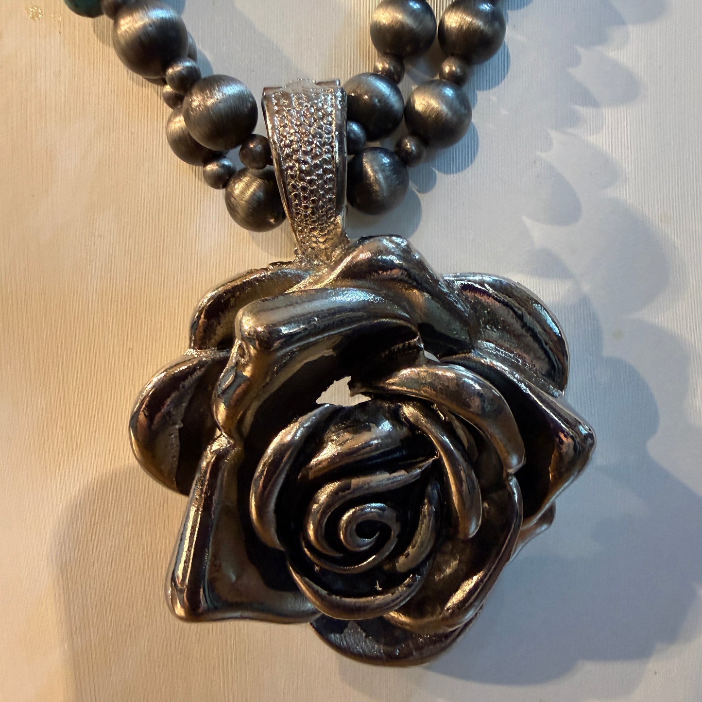 21 Inch Double Silver Desert Pearl Blue Turquoise Stone Necklace With Rose Wild West Boho