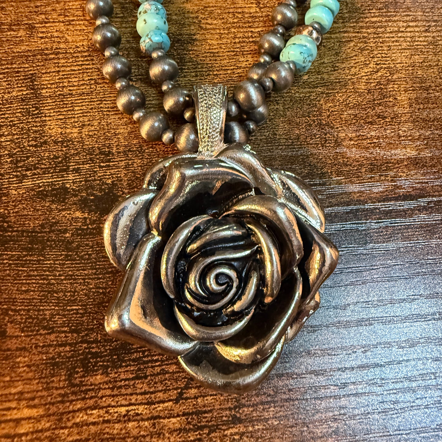21 Inch Double Silver Desert Pearl Blue Turquoise Stone Necklace With Rose Wild West Boho