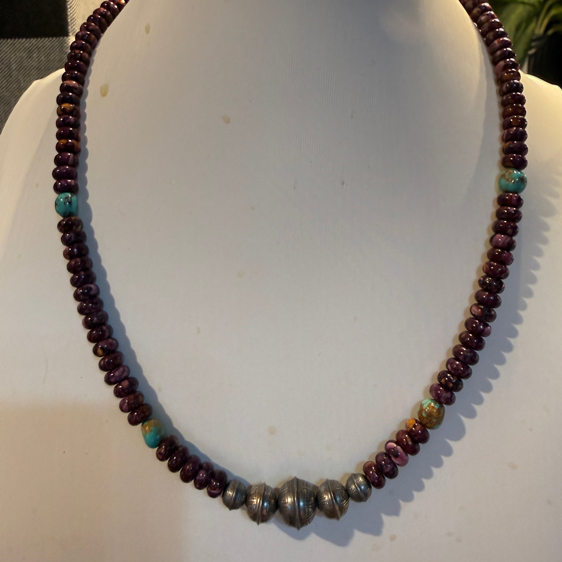 Navaho Handmade Kimberly Thom Purple Spiny and Turquoise Sterling Silver Bead Necklace 18 Inch Wild West Boho