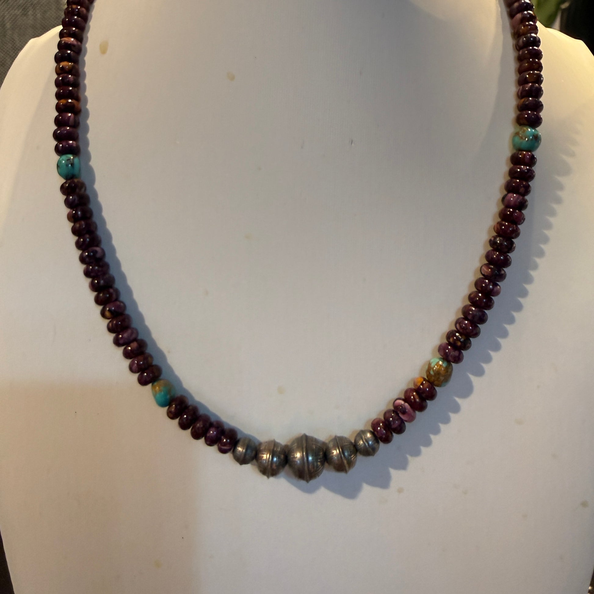 Navaho Handmade Kimberly Thom Purple Spiny and Turquoise Sterling Silver Bead Necklace 18 Inch Wild West Boho
