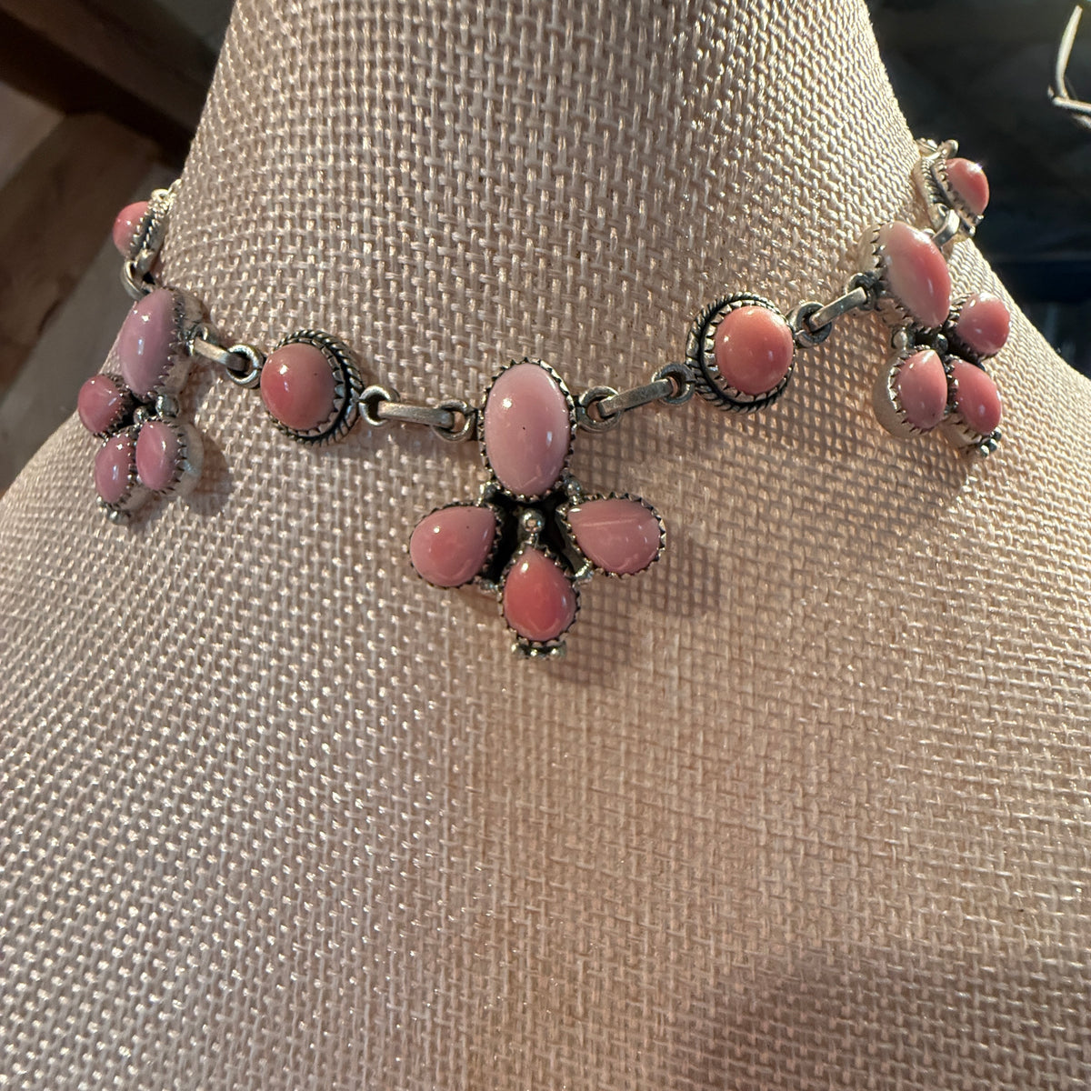Queen Pink Conch 14 Inch Floral Choker Necklace in Sterling Silver Wild West Boho