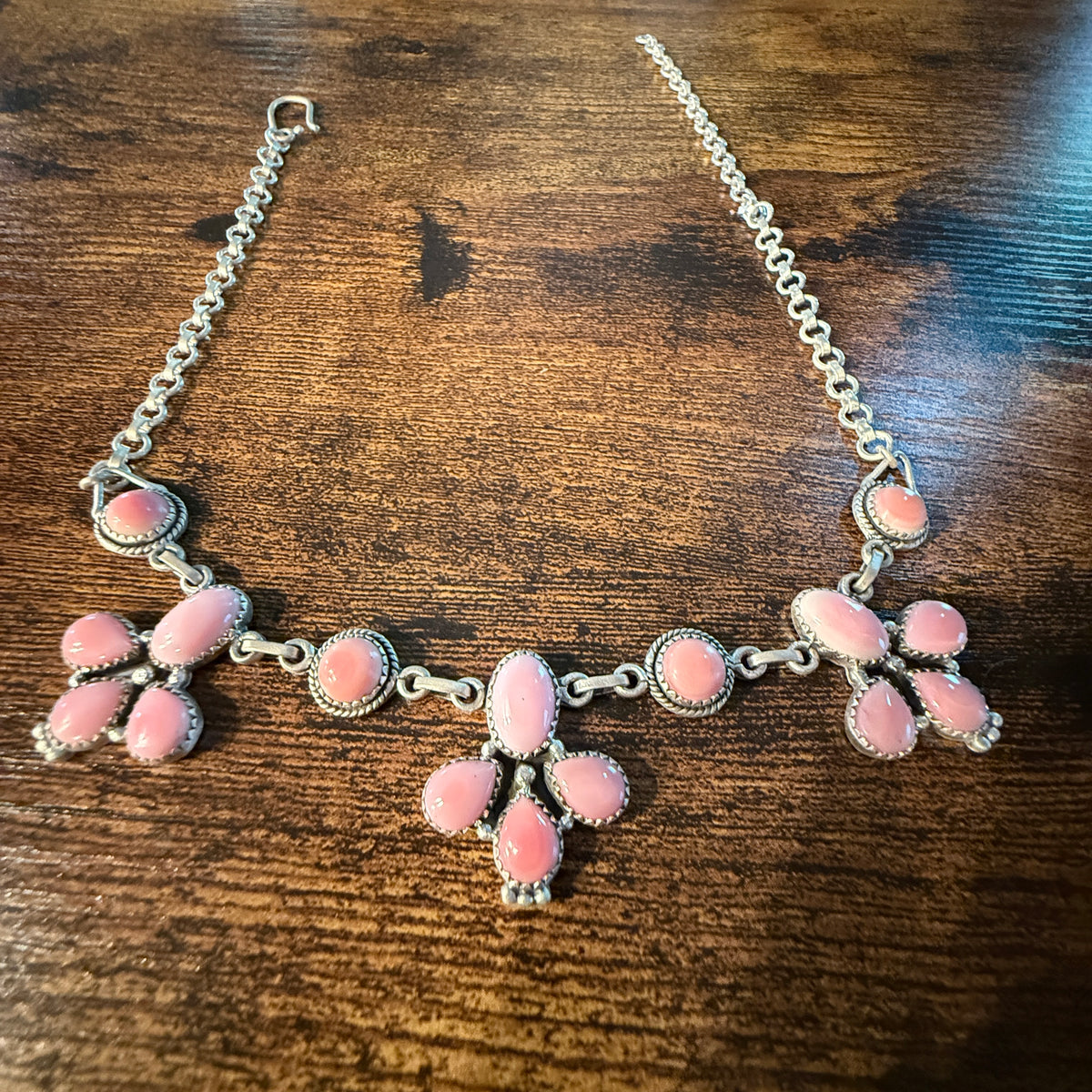 Queen Pink Conch 14 Inch Floral Choker Necklace in Sterling Silver Wild West Boho