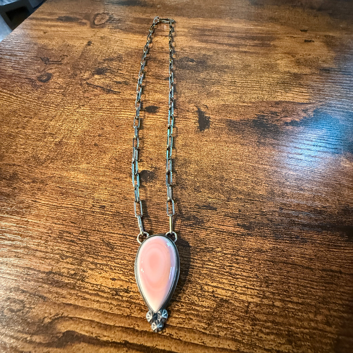 Native Signed Tony Yazzi Queen Pink Conch Heavy Paper Clip Chain Necklace Sterling Silver Wild West Boho