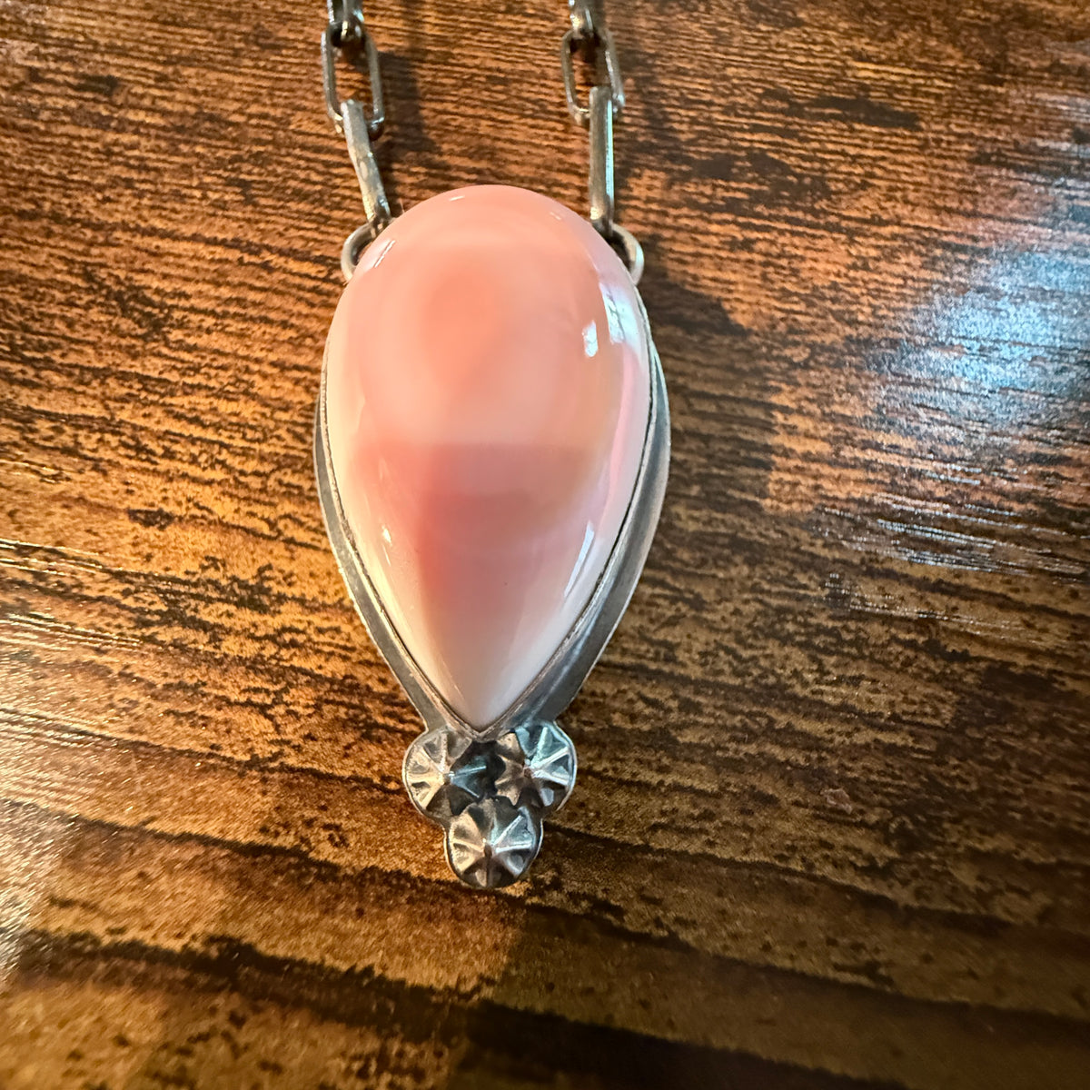 Native Signed Tony Yazzi Queen Pink Conch Heavy Paper Clip Chain Necklace Sterling Silver Wild West Boho