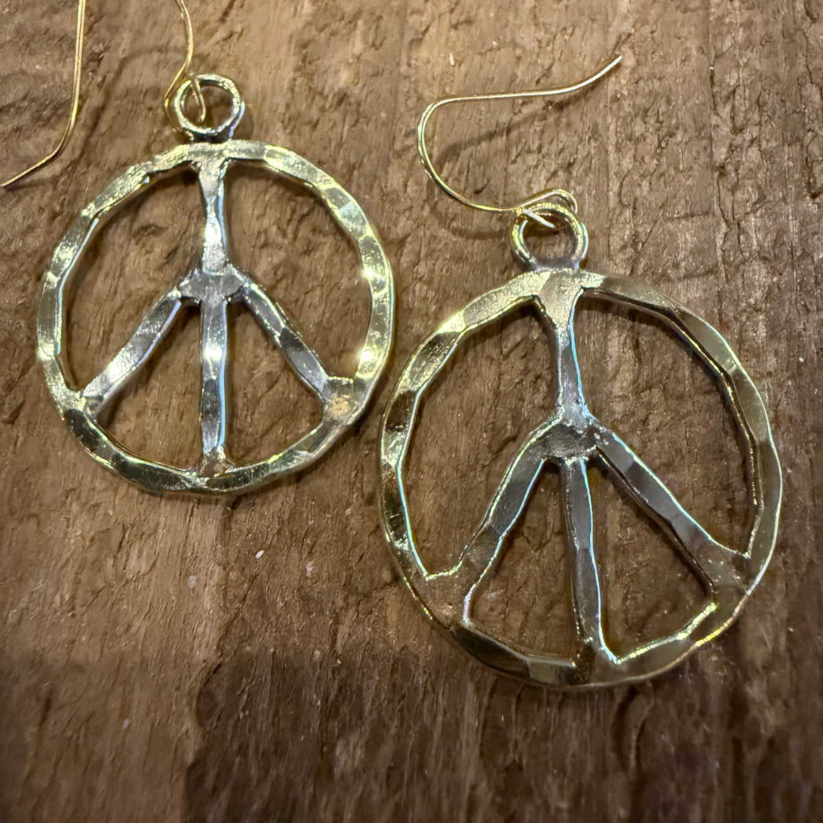 Vintage Hippie Vibes Hammered Peace Sign Earrings Silver And Gold Tone Wild West Boho