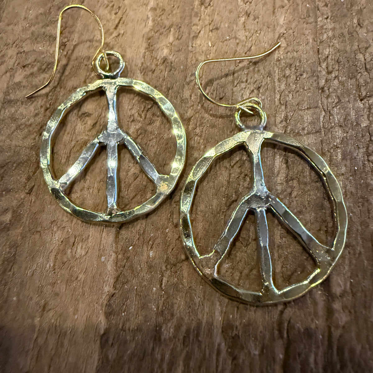Vintage Hippie Vibes Hammered Peace Sign Earrings Silver And Gold Tone Wild West Boho