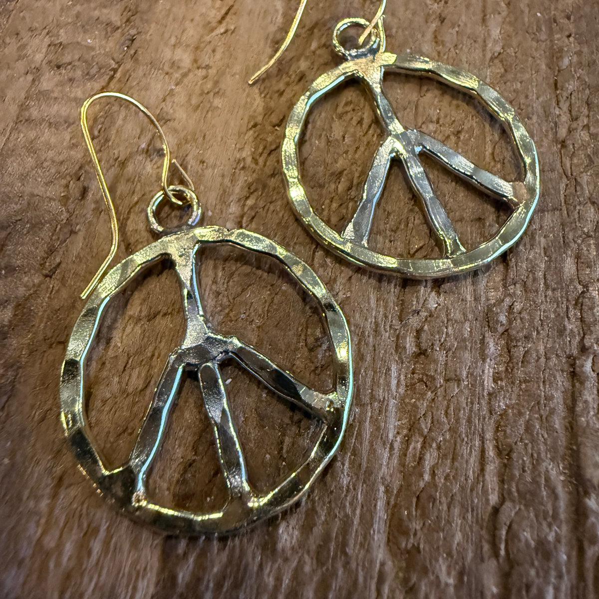 Vintage Hippie Vibes Hammered Peace Sign Earrings Silver And Gold Tone Wild West Boho