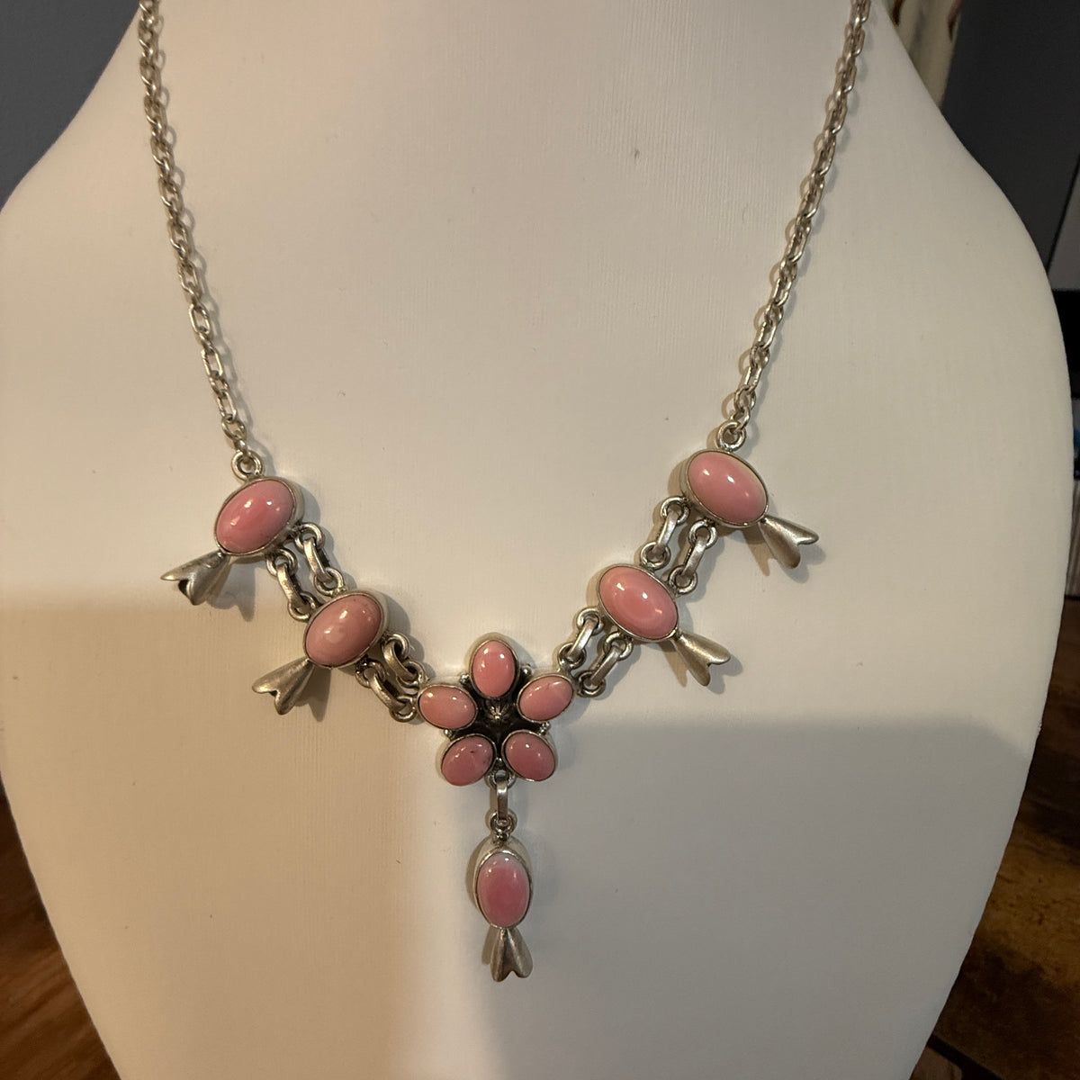 Queen Pink Conch Gemstone 20 Inch Blossom Necklace in Sterling Silver Wild West Boho