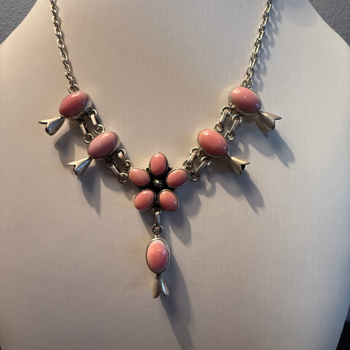 Queen Pink Conch Gemstone 20 Inch Blossom Necklace in Sterling Silver Wild West Boho