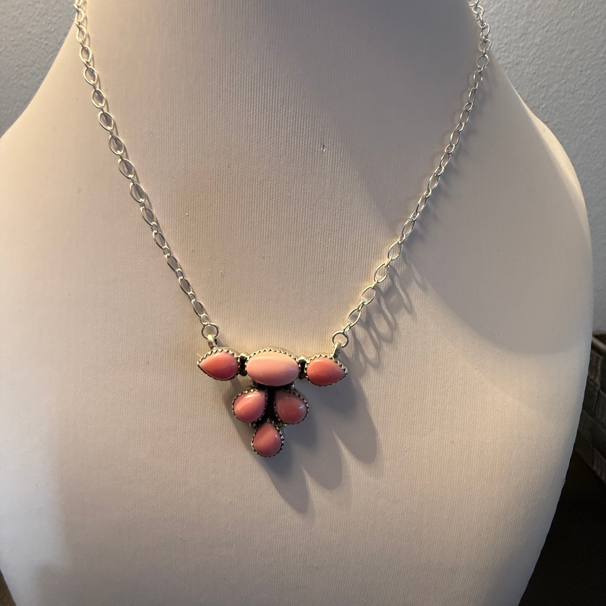 Queen Pink Conch Gemstones 18 Inch Cluster Necklace in Sterling Silver Wild West Boho