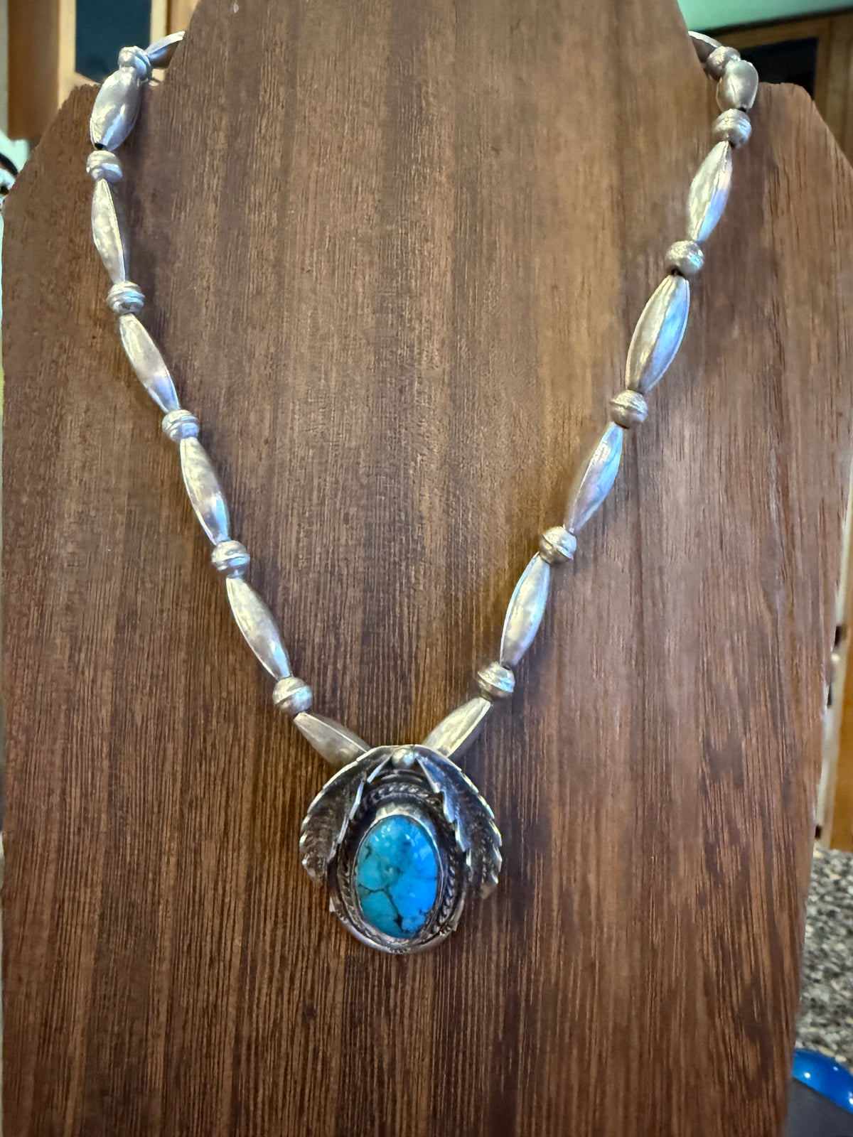 Vintage Navajo Handmade Kingman Turquoise Necklace in Sterling Silver 24 Inch Silver Elegant
