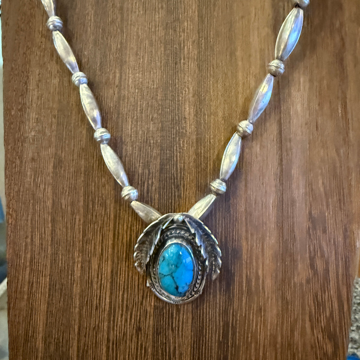 Vintage Navajo Handmade Kingman Turquoise Necklace in Sterling Silver 24 Inch Silver Elegant