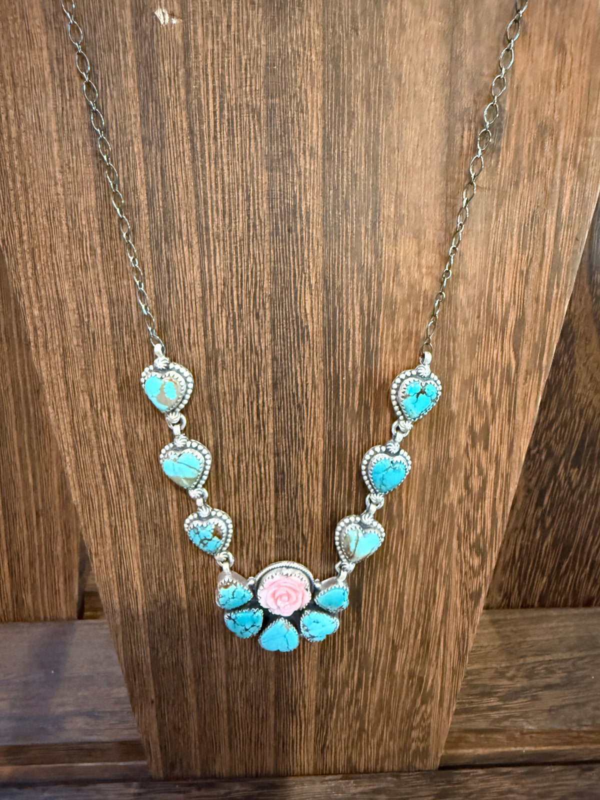 Number 8 Mine and Queen Pink Conch Rose 20 Inch Lariat Necklace in Sterling Silver