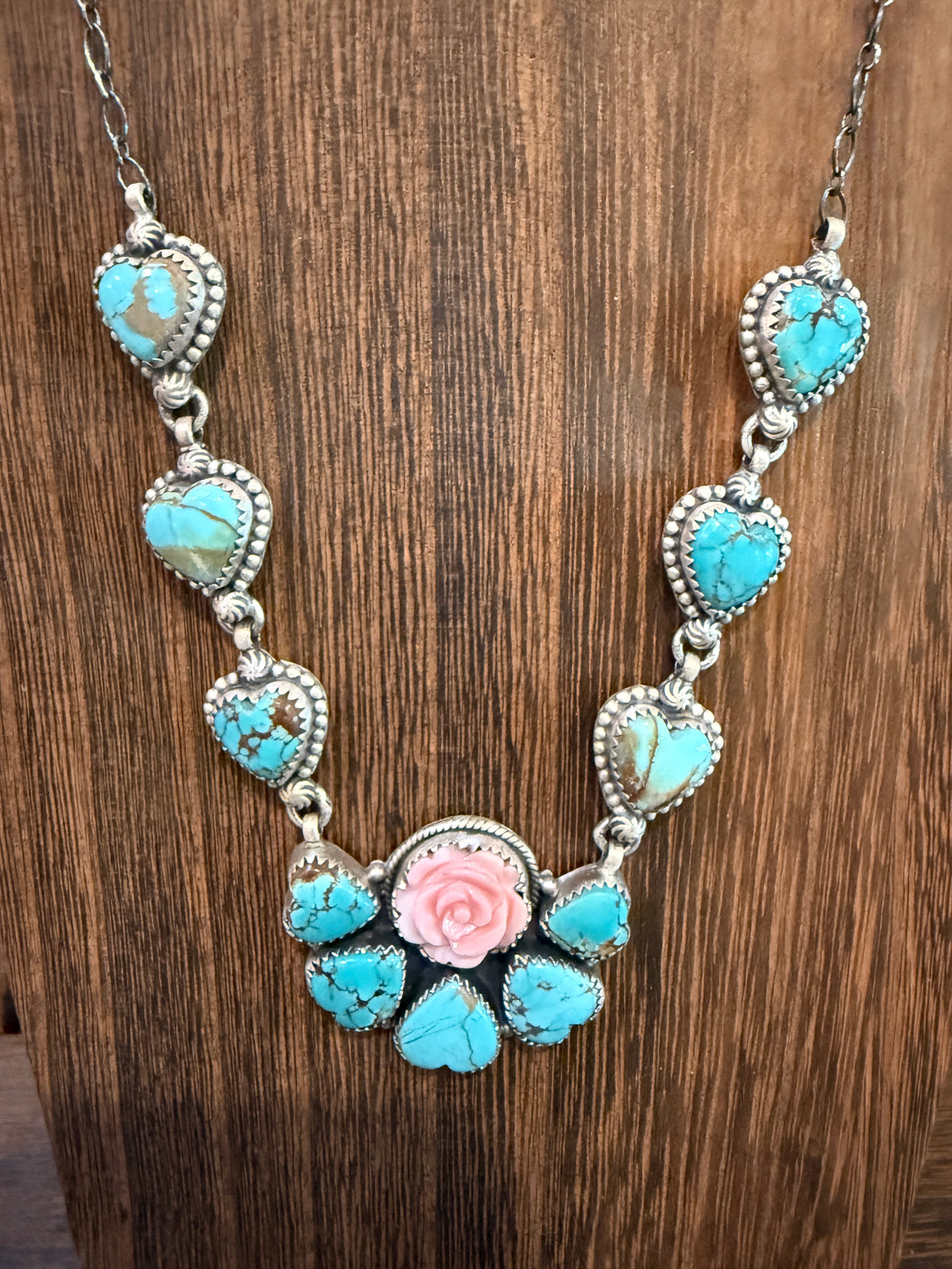 Number 8 Mine and Queen Pink Conch Rose 20 Inch Lariat Necklace in Sterling Silver
