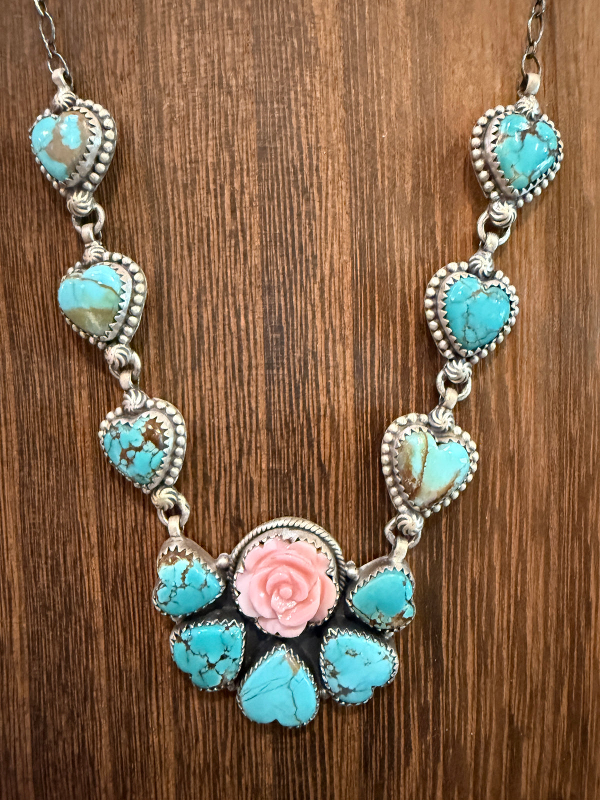 Number 8 Mine and Queen Pink Conch Rose 20 Inch Lariat Necklace in Sterling Silver