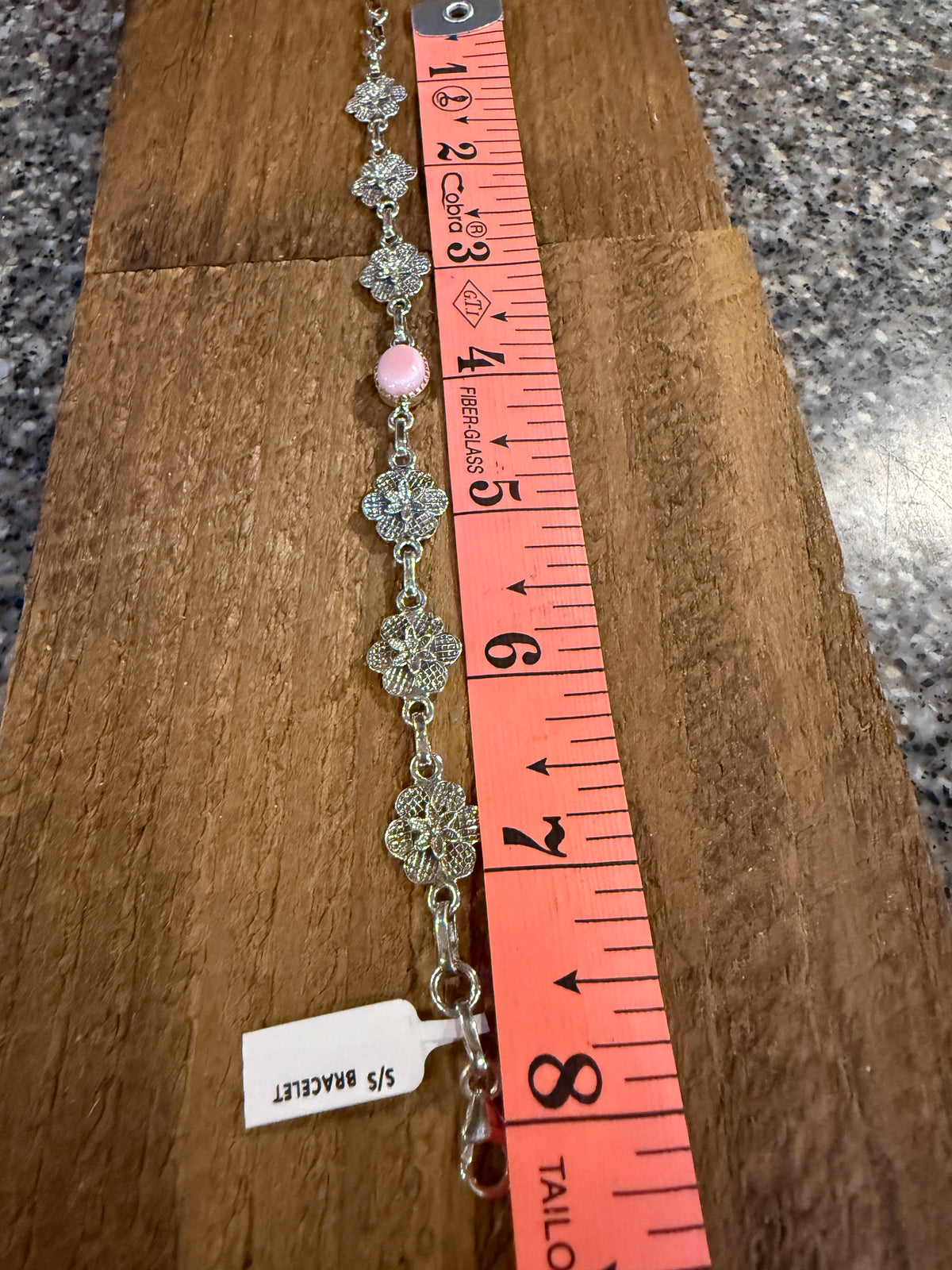Queen Pink Conch Floral 8 Inch Link Bracelet in Sterling Silver
