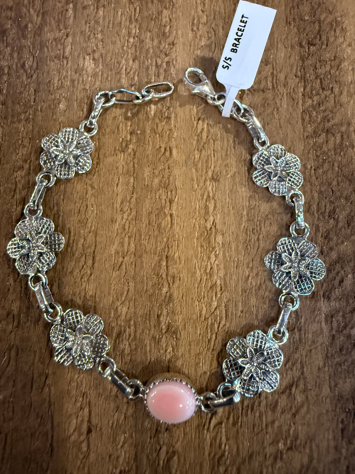Queen Pink Conch Floral 8 Inch Link Bracelet in Sterling Silver