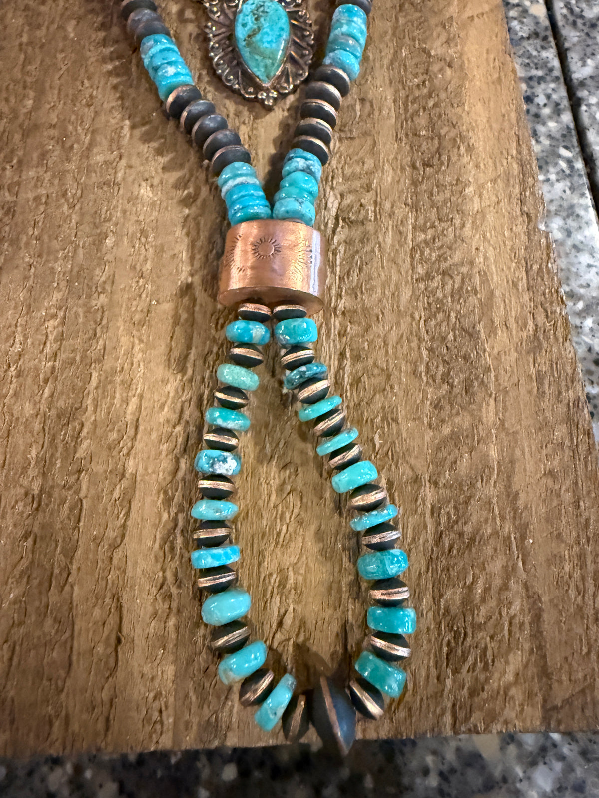 Kingman Turquoise Choker or Lariat Necklace and Totum Saucer Desert Pearl in Genuine Copper Gift Set