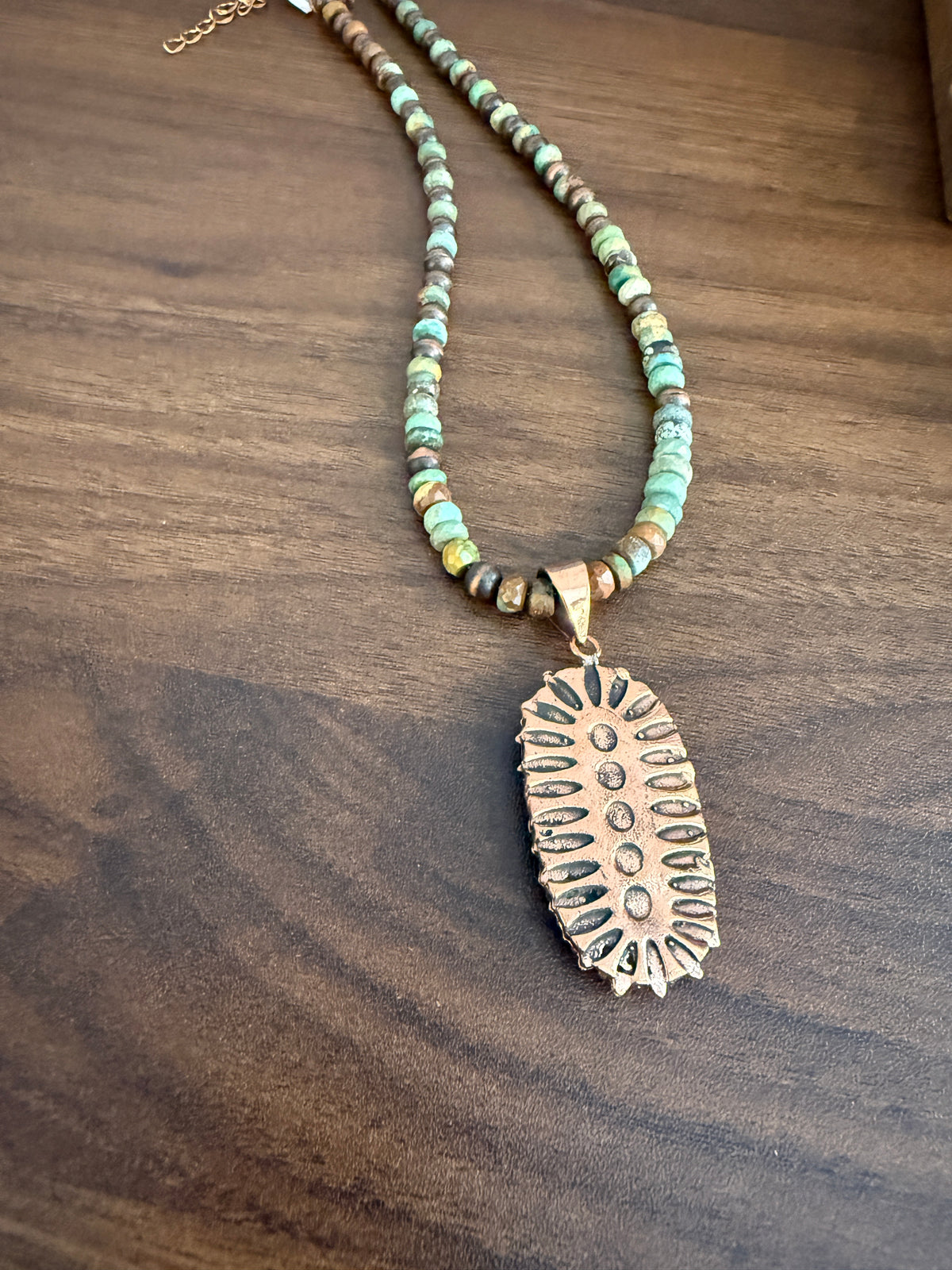 Royston Turquoise Gemstone 16 Inch Beaded Pendant Necklace in Genuine Copper