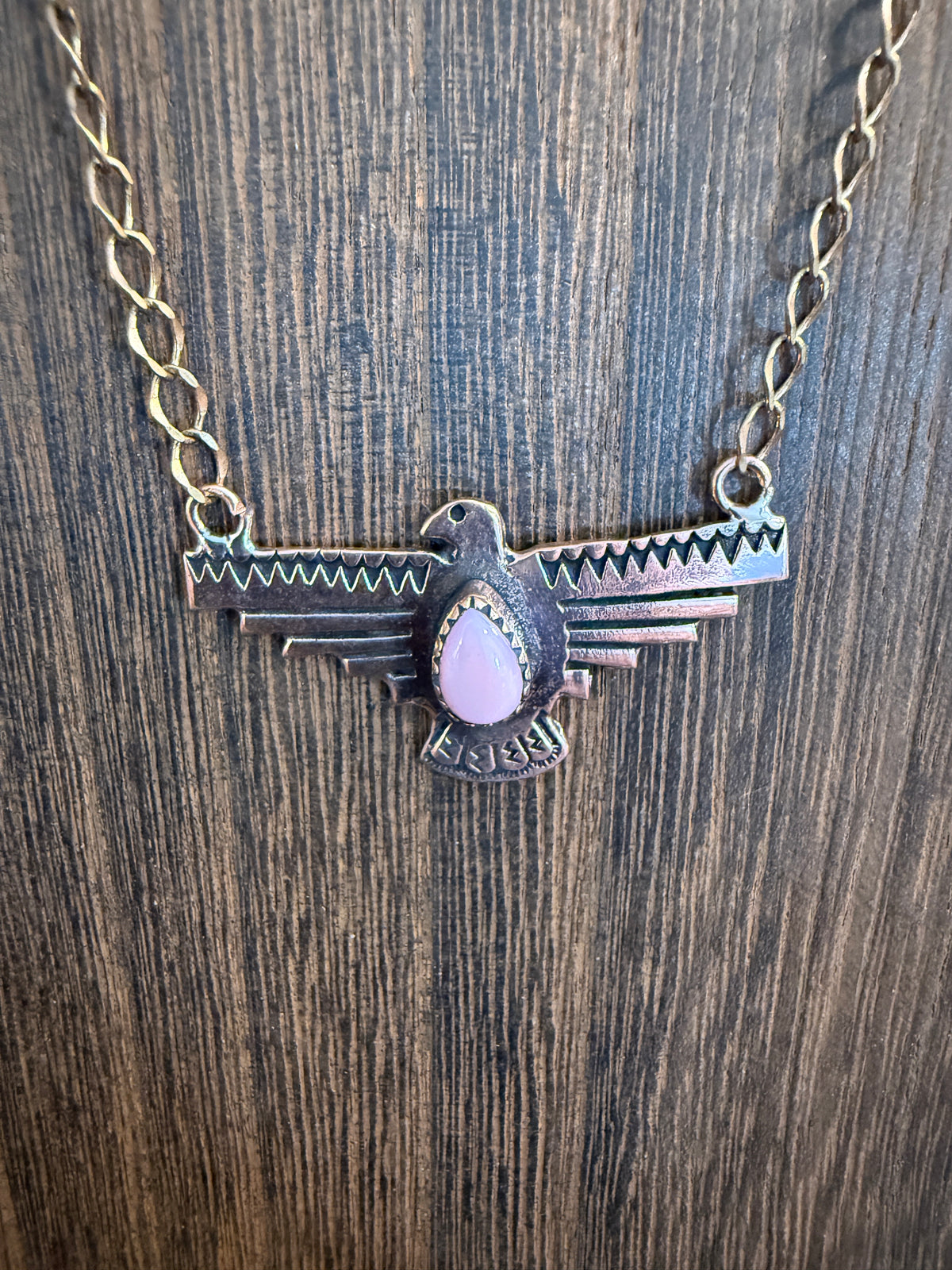 Queen Pink Conch Genuine Copper Thunderbird Pendant Chain Necklace