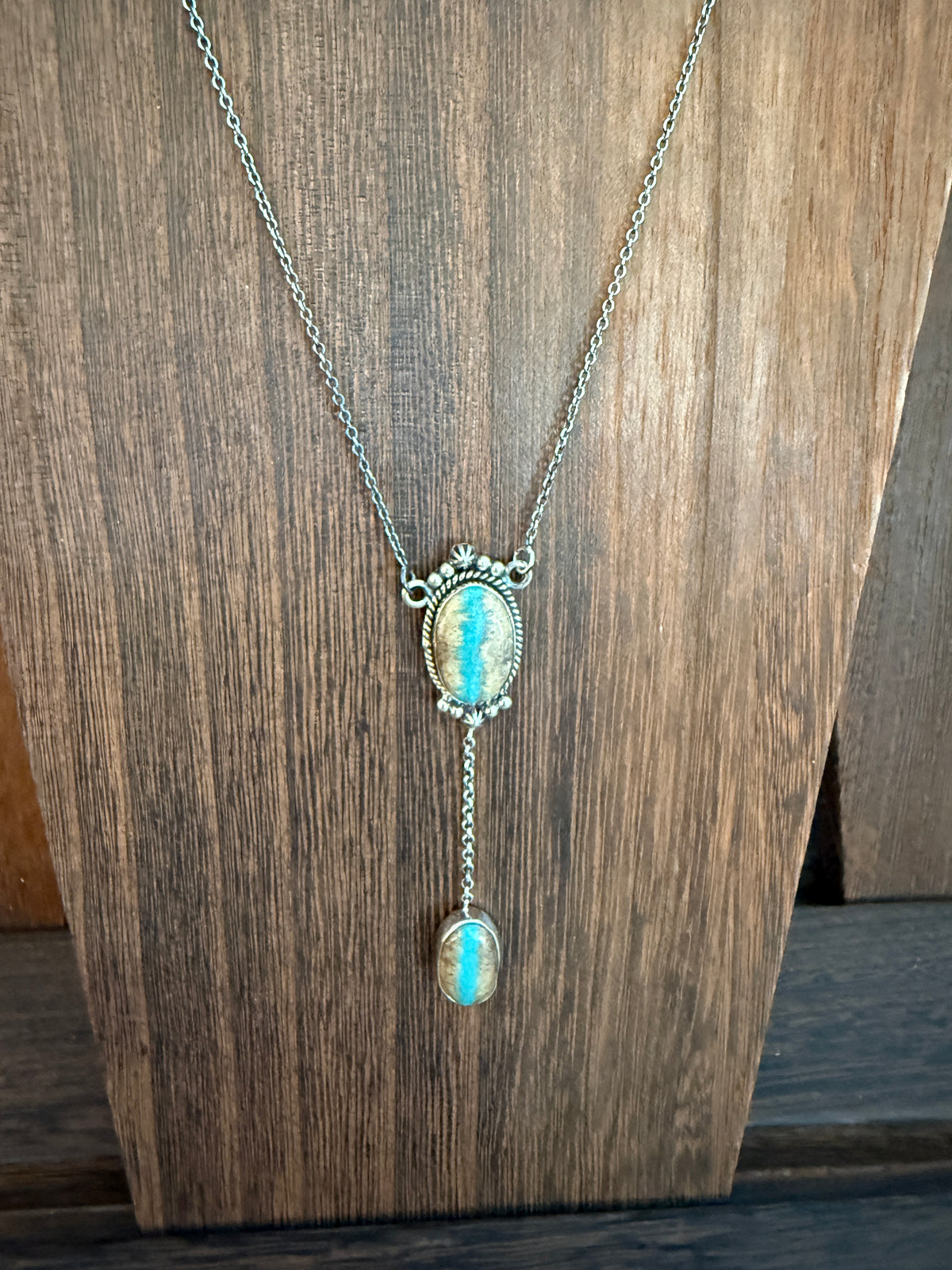 Royston Ribbon Turquoise Gemstone Chain Pendant Necklace in Sterling Silver 16 Inch Chain