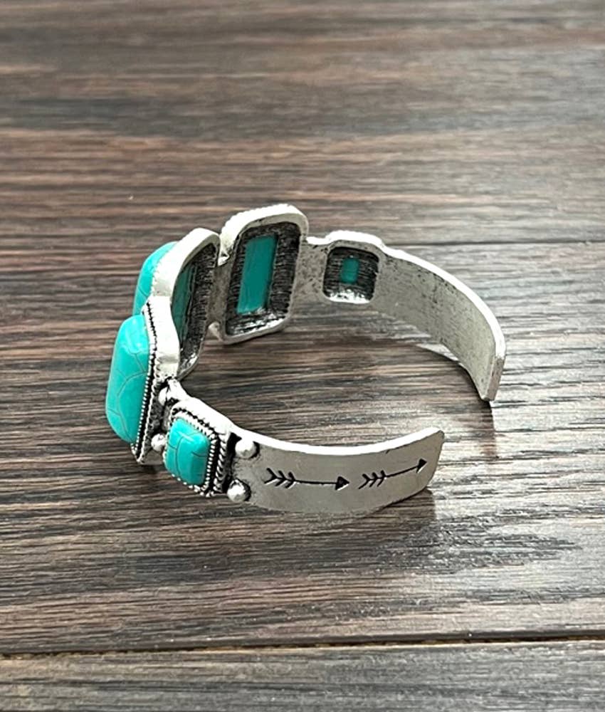 Turquoise Cuff Bracelet - Elegant Navajo Design, Boho Southwestern Silver Elegant