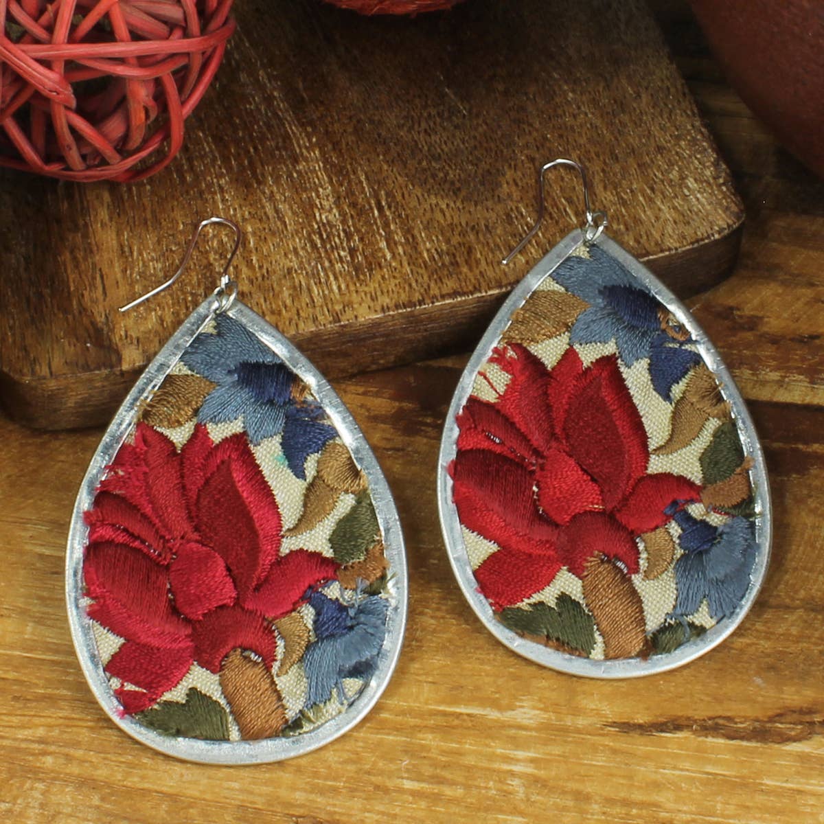 Luxurious Red Flower Embroidered Teardrop Silver Tone Wire Earring Wild West Boho