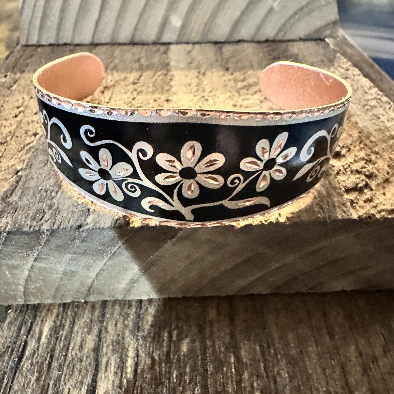Handcrafted Diamond Cut Black Floral Design Copper Cuff Bracelet Gift Box Silver Elegant