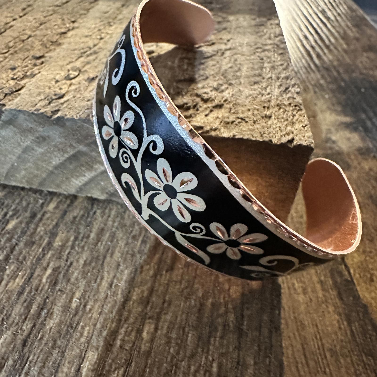 Handcrafted Diamond Cut Black Floral Design Copper Cuff Bracelet Gift Box Silver Elegant