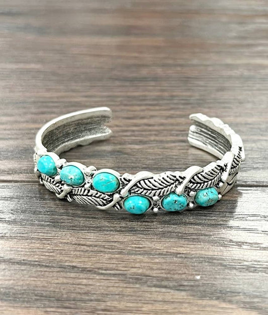 Navajo Style Feather Turquoise C Shaped Cuff Bracelet 0.6 Inch Band Silver Elegant