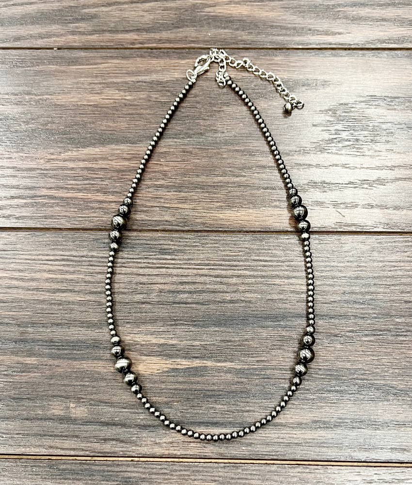 Navajo Style Western Silver Tone Bead Necklace With Clustered Polish Beads 22 To 27 Inch Wild West Boho