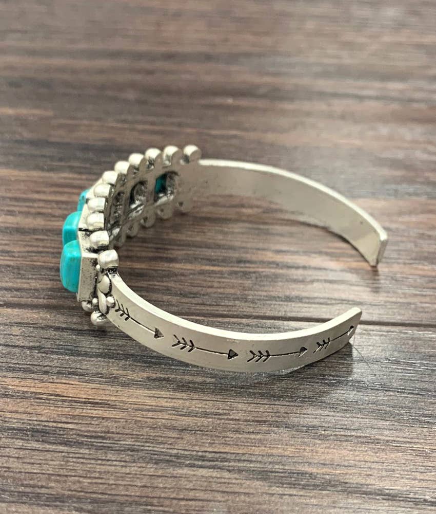 Navajo Style Square Graduated Turquoise Cuff Bracelet Natural Stone ISAC Trading Inc